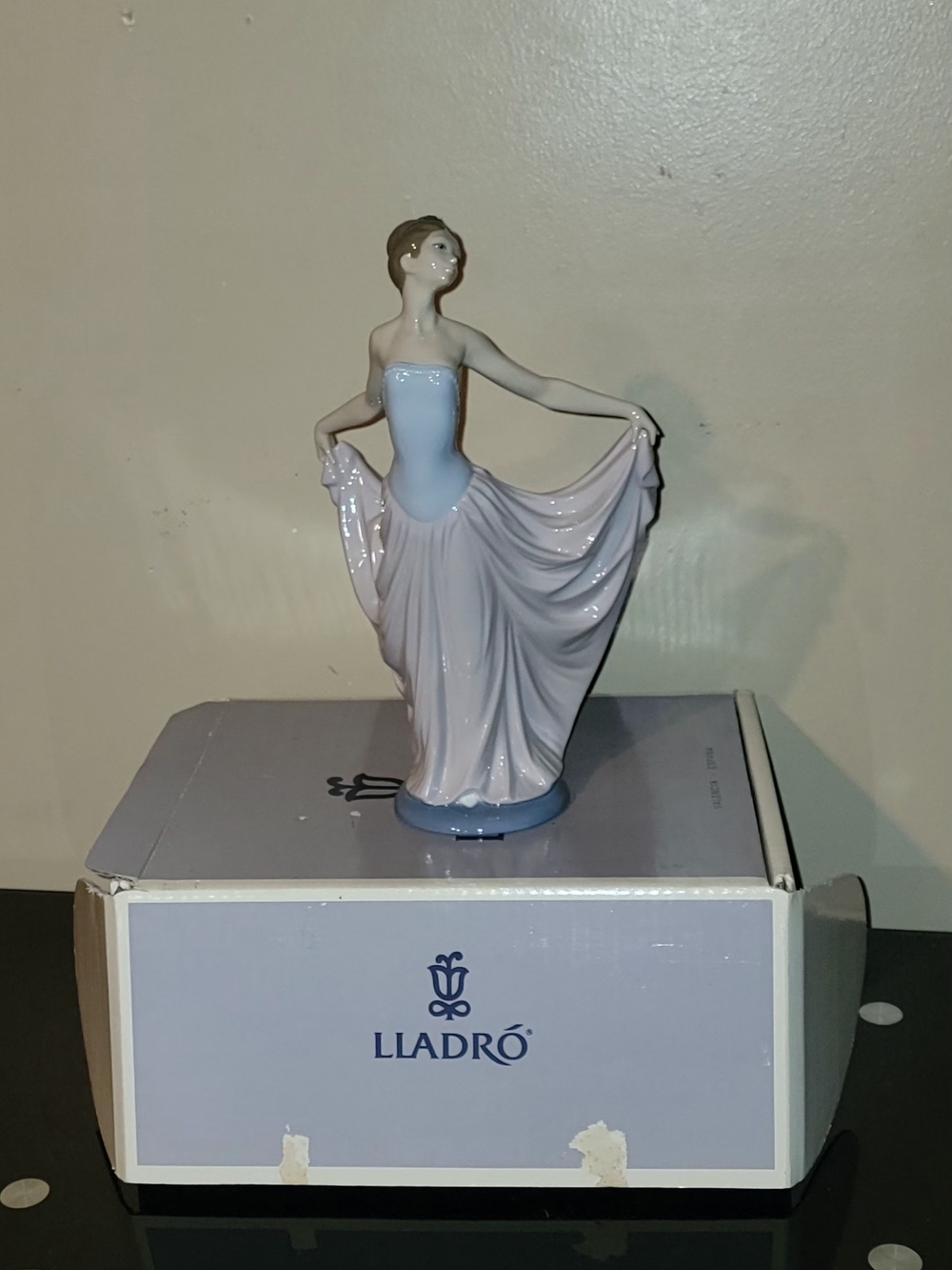 Lladro 12"  Porcelain Ballerina Figurine - New With Original Box